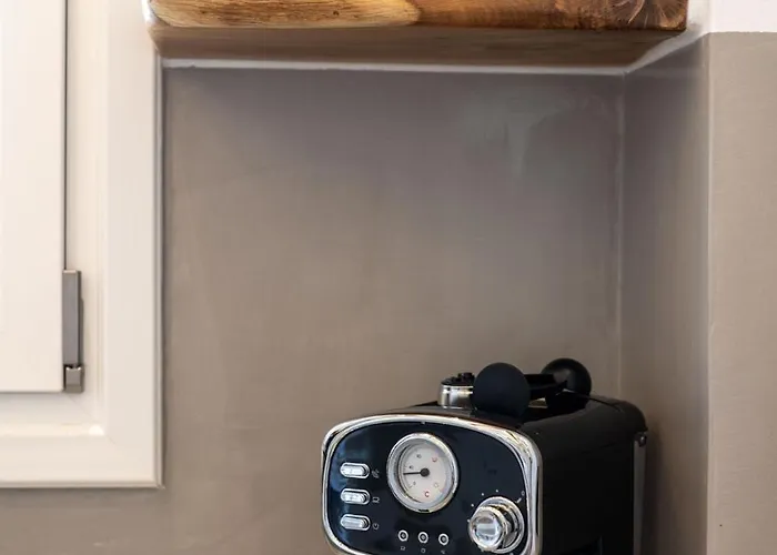 Gallantry * Galanado