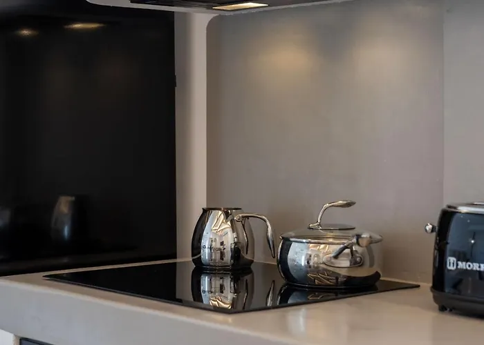 Gallantry * Galanado